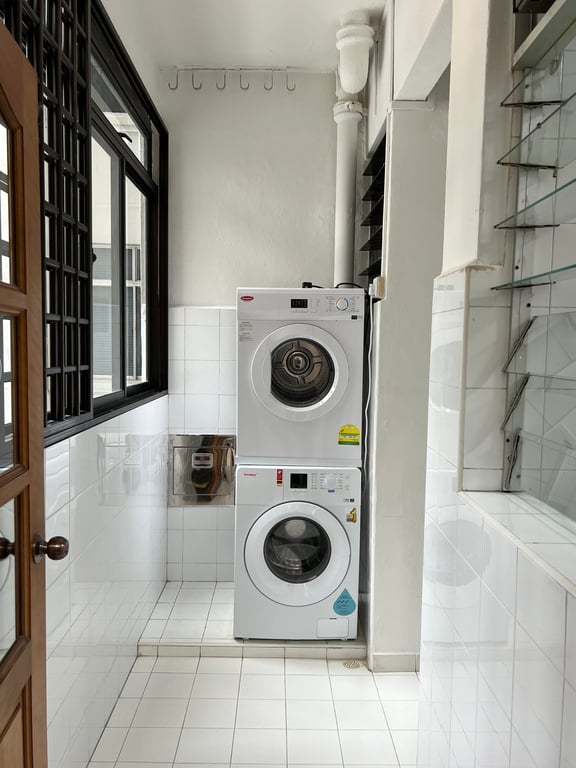 Condo Master Room for Rent in River Valley · 36 Tomlinson Road, 247856 · S$ 1,900/mo - Image 8 of 8