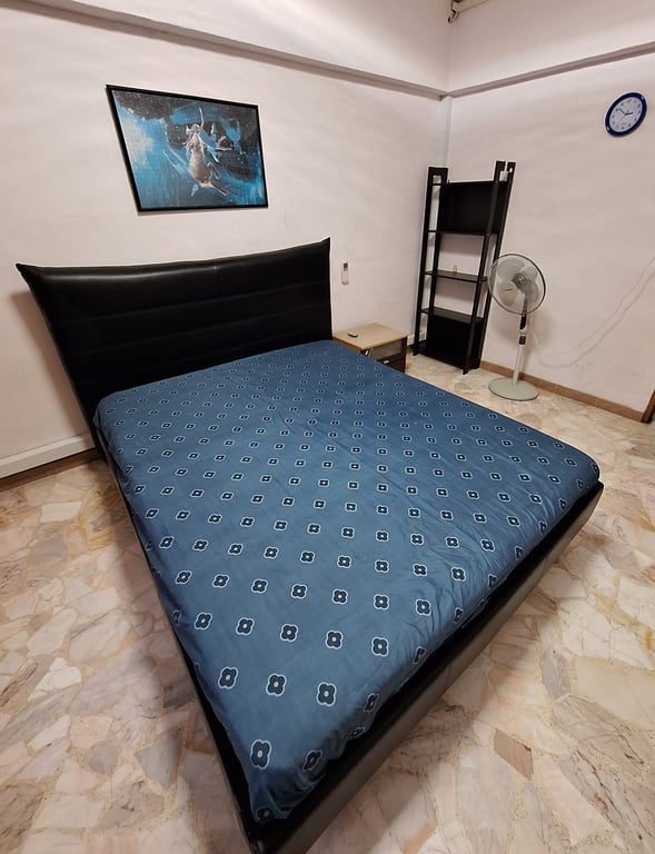 HDB Common Room for Rent in Tampines · 911 Tampines Street 91, 520911 · S$ 900/mo - Image 2 of 2