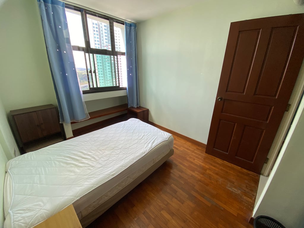 HDB Common Room for Rent in Bukit Panjang · 631 Senja Road, 670631 · S$ 800/mo - Image 4 of 8