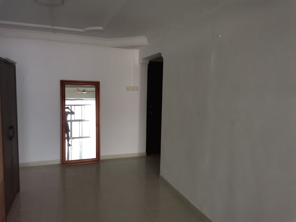 HDB Common Room for Rent in Kallang · 21 Saint Georges Road, 321021 · S$ 1,200/mo - Image 1 of 4