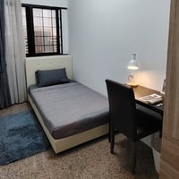 Queenstown Condo Common Room for Rent – 32 Dover Rise - Image 1 of 7 - Thumbnail