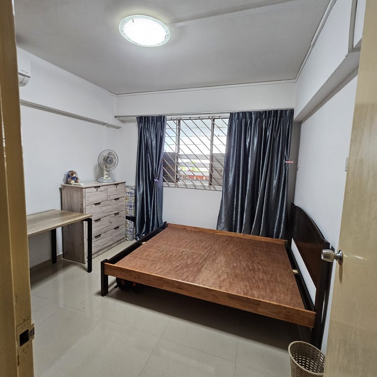 Woodlands HDB Common Room for Rent – 855 Woodlands Street 83 - Image 4 of 4