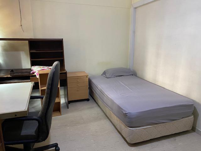 HDB Common Room for Rent in Clementi · 375 Clementi Avenue 4 · S$ 1,180/mo - Image 1 of 1