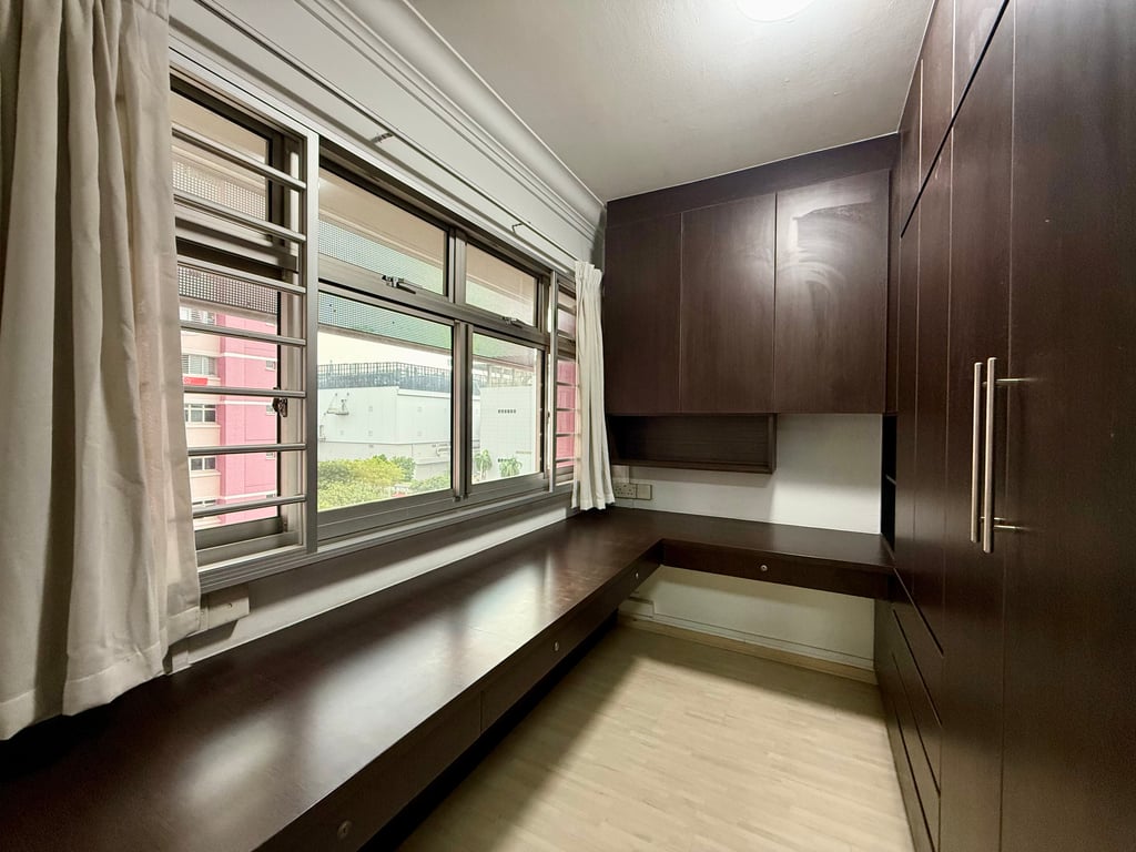 HDB Whole Unit for Rent in Pasir Ris · 751 Pasir Ris Street 71, 510751 · S$ 4,000/mo - Image 5 of 11