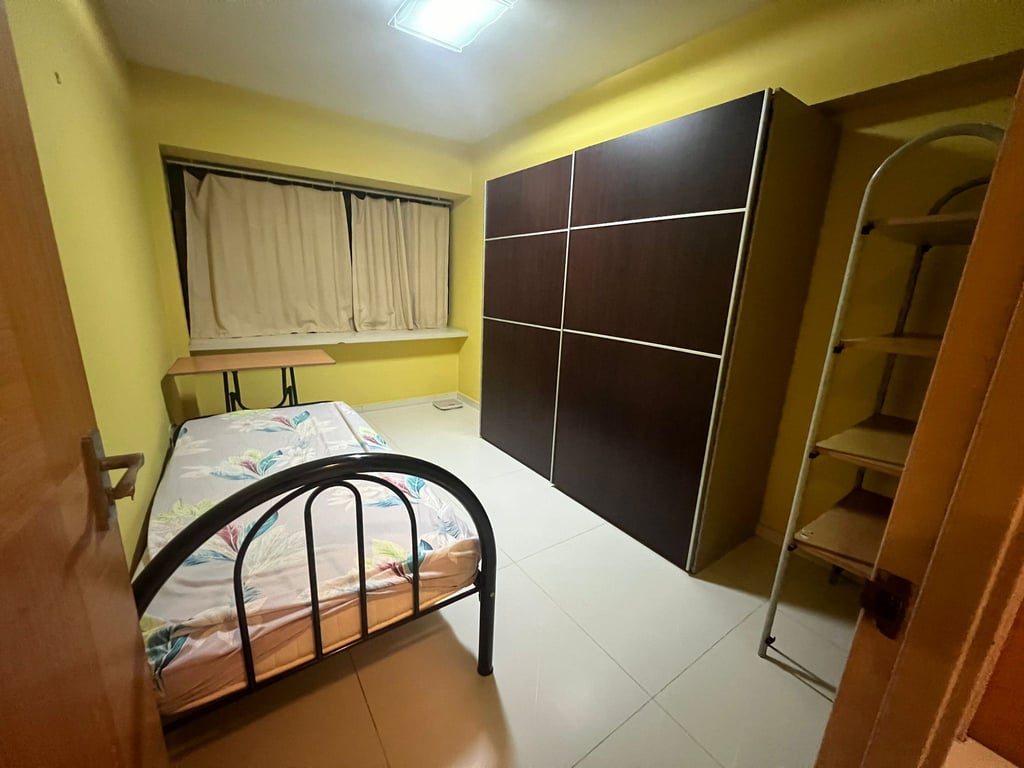 Jurong West HDB Whole Unit for Rent – 337B Tah Ching Road - Image 5 of 9