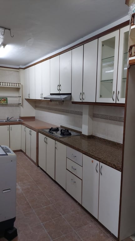 HDB Whole Unit for Rent in Toa Payoh · 11 Joo Seng Road, 360011 · S$ 4,000/mo - Image 5 of 7