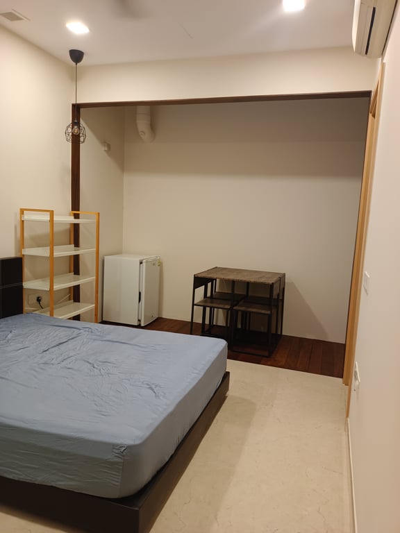Landed Master Room for Rent in Serangoon · 200 Belgravia Drive, 804605 · S$ 1,100/mo - Image 1 of 5