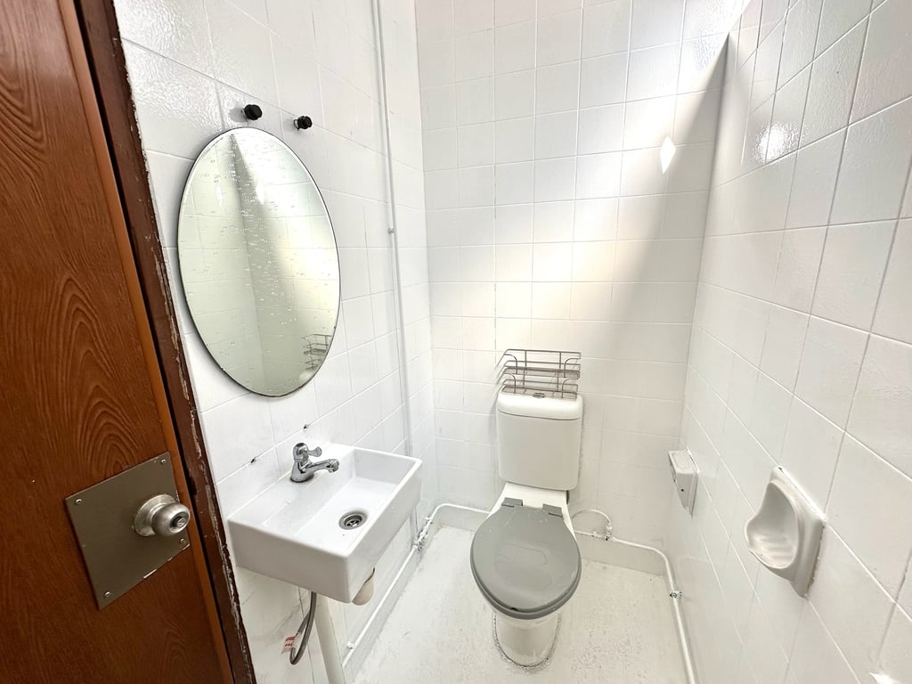 Condo Master Room for Rent in Hougang · 777 Upper Serangoon Road, 534645 · S$ 1,600/mo - Image 5 of 7