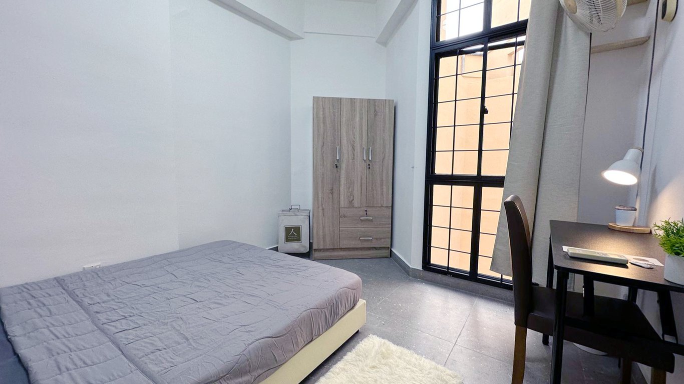Queenstown Condo Common Room for Rent – 32 Dover Rise - Image 3 of 9