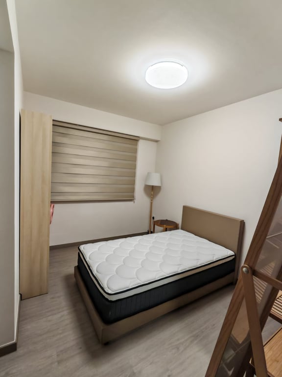 HDB Common Room for Rent in Toa Payoh · 402A Lorong 1 Toa Payoh, 311402 · S$ 1,300/mo - Image 1 of 5