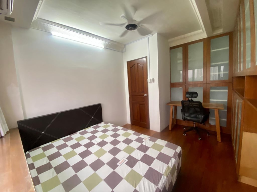 Condo Common Room for Rent in Toa Payoh · 10E Braddell Hill, 579724 · S$ 1,200/mo - Image 7 of 10