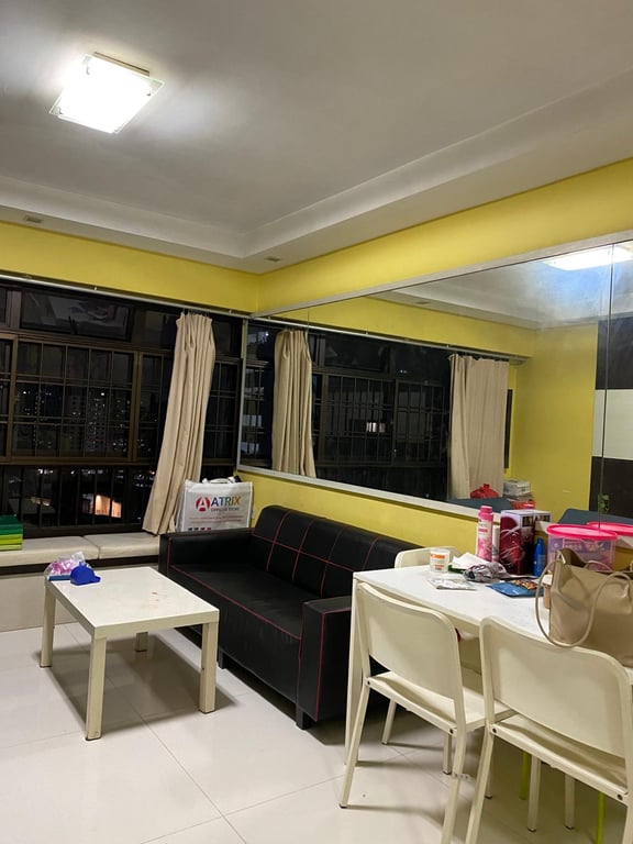 HDB Whole Unit for Rent in Jurong West · 337B Tah Ching Road · S$ 3,800/mo - Image 1 of 1