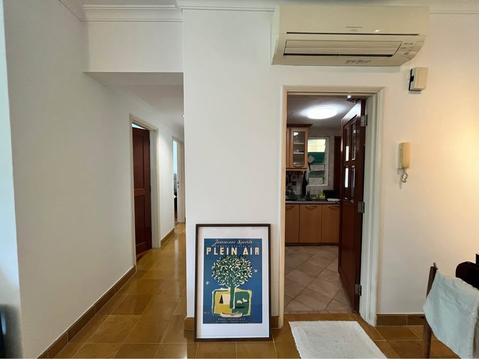 Room listing image