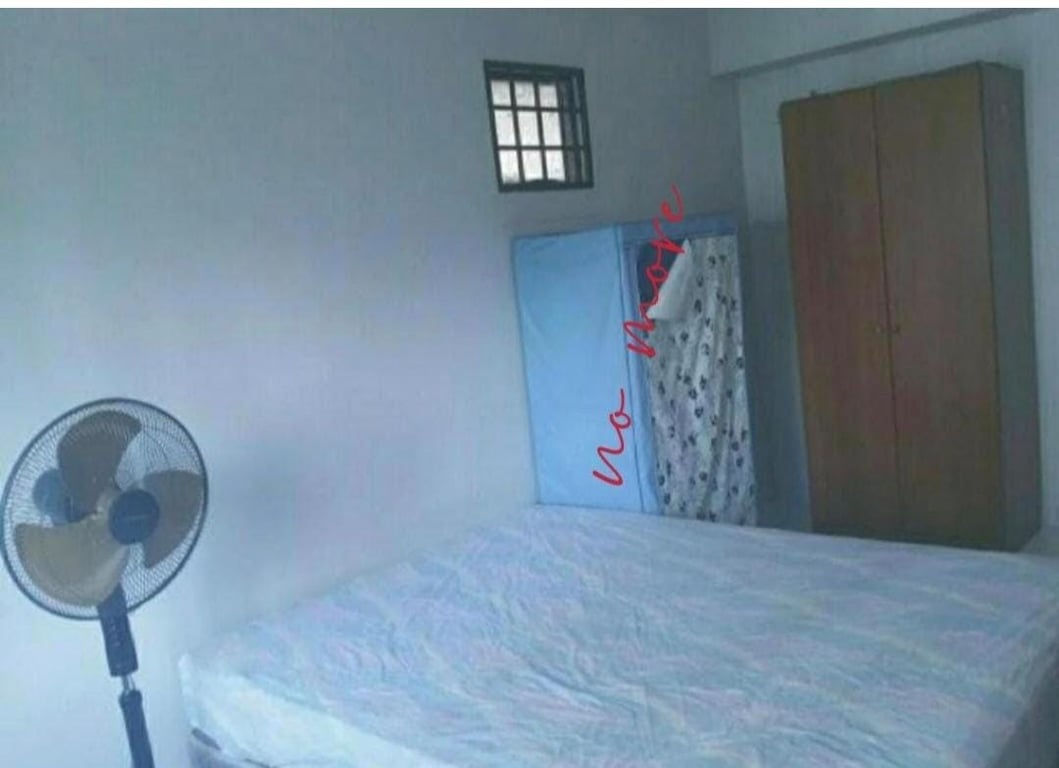 HDB Common Room for Rent in Bukit Batok · 288E Bukit Batok Street 25, 654288 · S$ 650/mo - Image 3 of 4