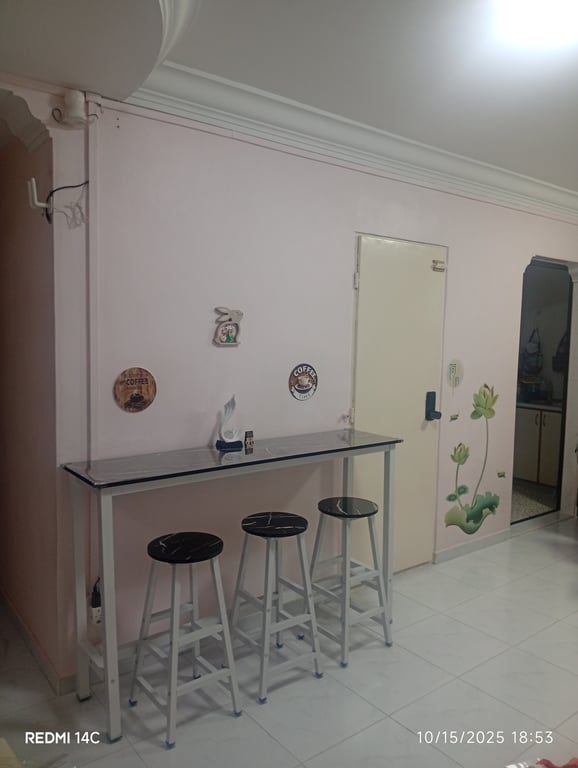 HDB Whole Unit for Rent in Woodlands · 551 Woodlands Drive 44, 730551 · S$ 3,300/mo - Image 2 of 7