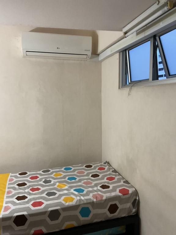 Jurong East HDB Common Room for Rent – 216 Jurong East Street 21 - Image 3 of 6