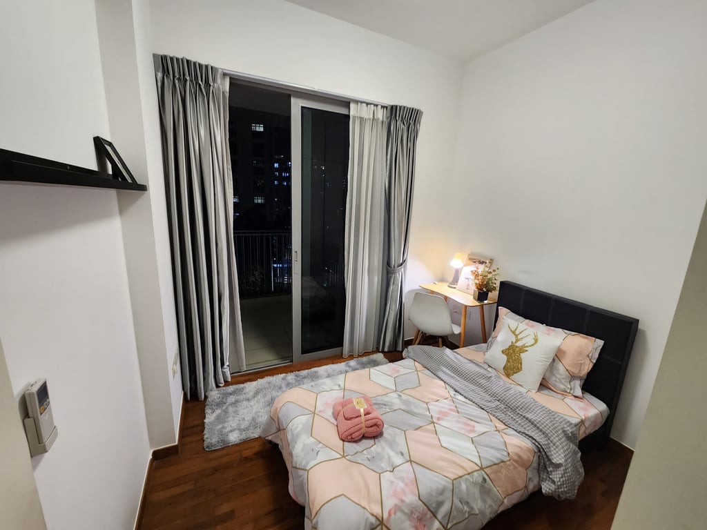 Condo Common Room for Rent in Bedok · 18 Bedok North Drive · S$ 1,500/mo - Image 1 of 1