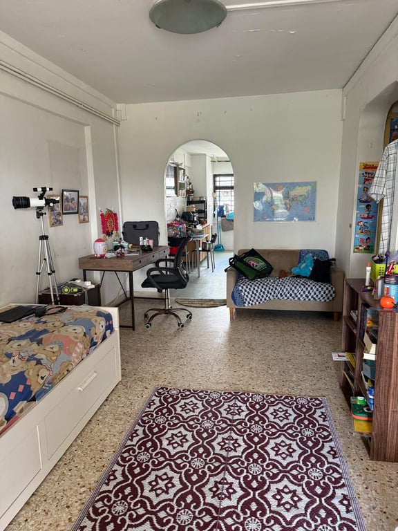 HDB Whole Unit for Rent in Ang Mo Kio · 425 Ang Mo Kio Avenue 3, 560425 · S$ 2,699/mo - Image 2 of 4
