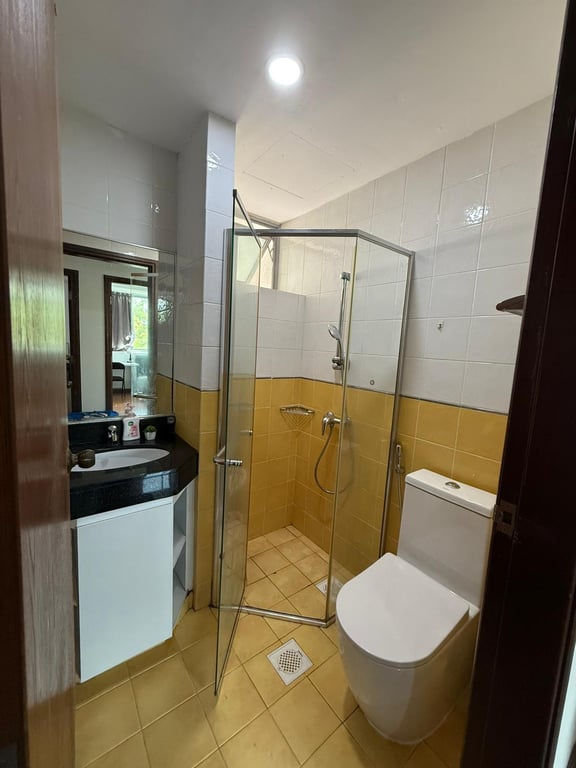 Condo Common Room for Rent in Bishan · 31 Bishan Street 11, 579819 · S$ 1,150/mo - Image 12 of 13