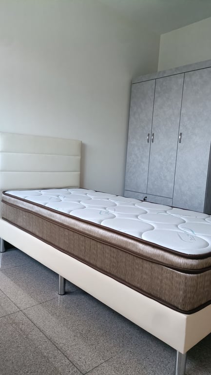 HDB Common Room for Rent in Toa Payoh · 145 Lorong 2 Toa Payoh, 310145 · S$ 1,400/mo - Image 3 of 4