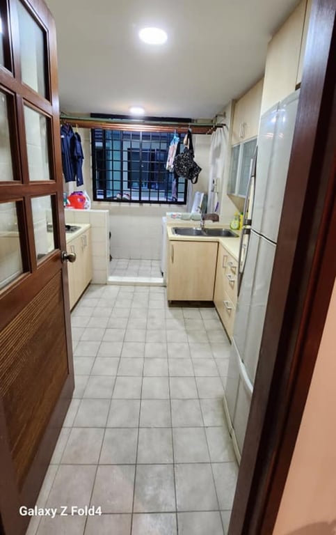 Condo Common Room for Rent in Tampines · 3 Simei Street 4, 529862 · S$ 700/mo - Image 7 of 11
