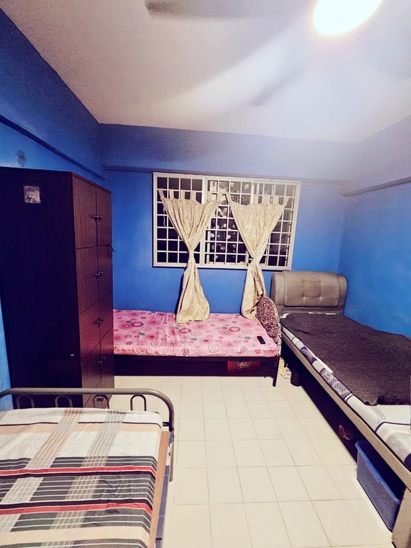 Yishun HDB Common Room for Rent – 280 Yishun Street 22 - Image 3 of 8