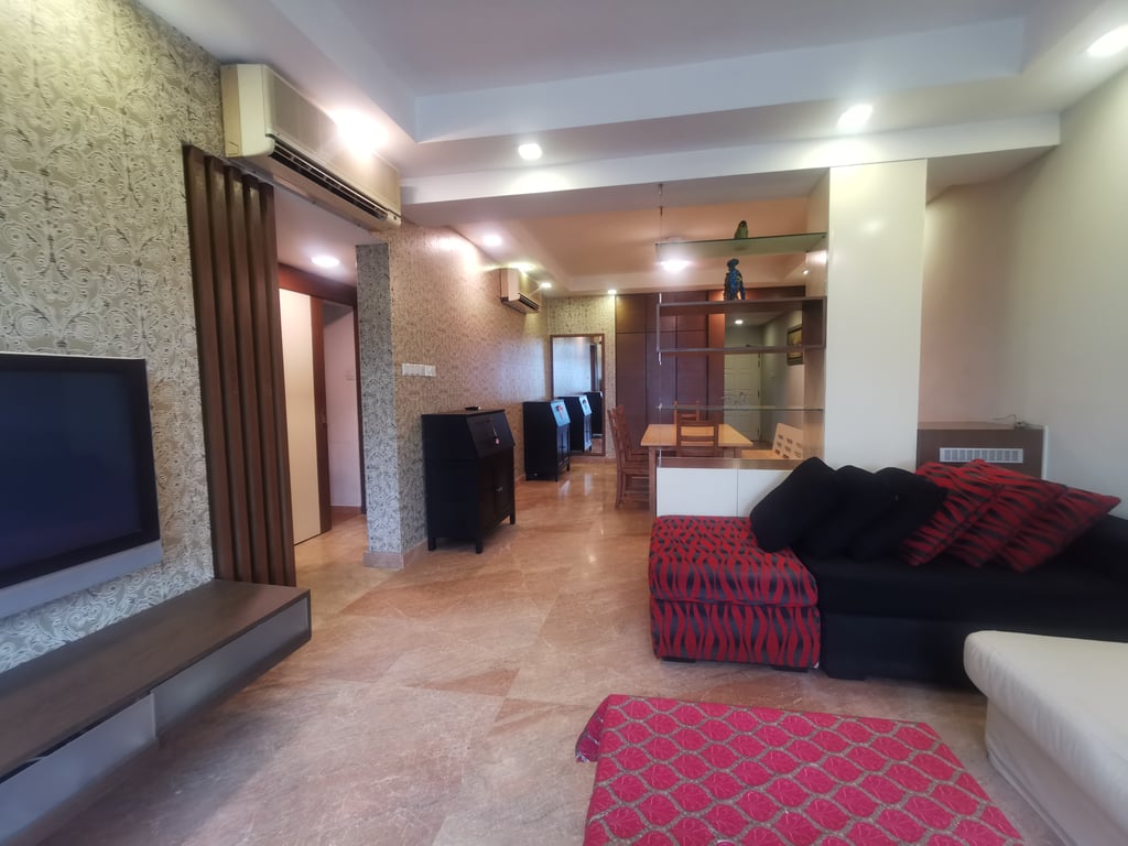 Tampines Condo Whole Unit for Rent – 708 Upper Changi Road East - Image 2 of 9