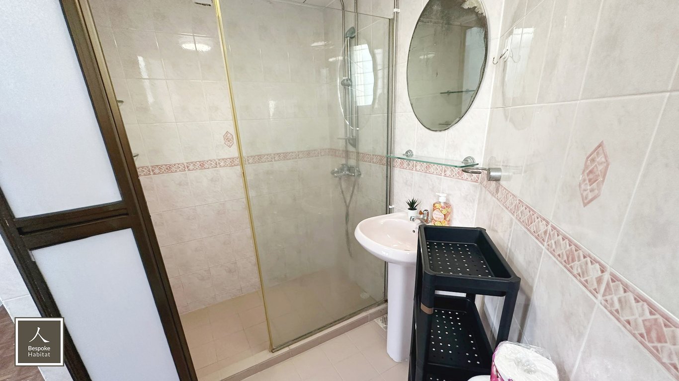Jurong East Condo Common Room for Rent – 122 Jurong East Street 13 - Image 5 of 5