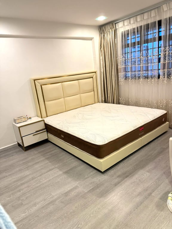 HDB Common Room for Rent in Bedok · 111 Bedok North Road · S$ 1,000/mo - Image 1 of 1