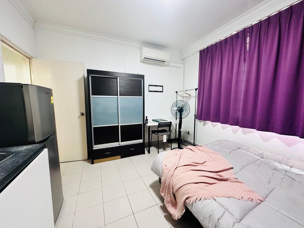 Landed Whole Unit for Rent in Bukit Merah · Wishart Road · S$ 2,000/mo - Image 3 of 5