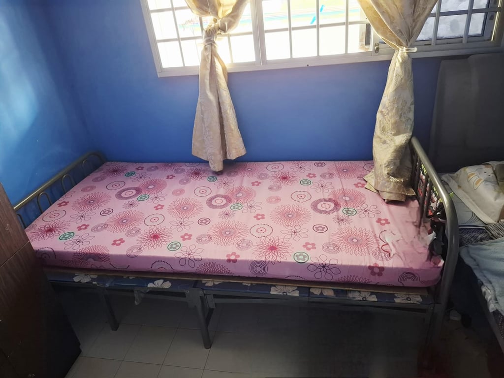 Yishun HDB Common Room for Rent – 280 Yishun Street 22 - Image 2 of 8
