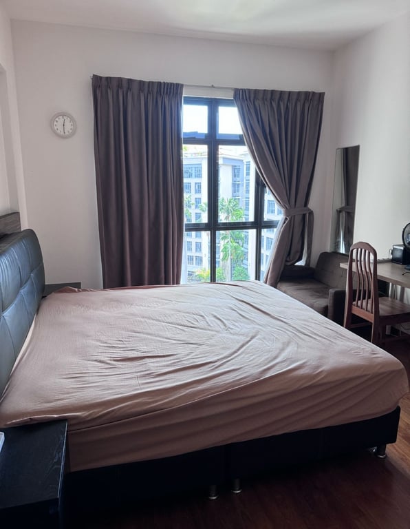 Condo Master Room for Rent in Pasir Ris · 2 Flora Drive, 507025 · S$ 1,600/mo - Image 4 of 12