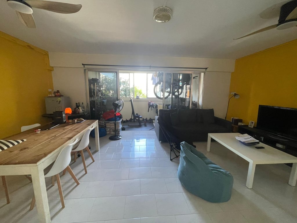 HDB Common Room for Rent in Bukit Panjang · 242 Bukit Panjang Ring Road, 670242 · S$ 650/mo - Image 6 of 12