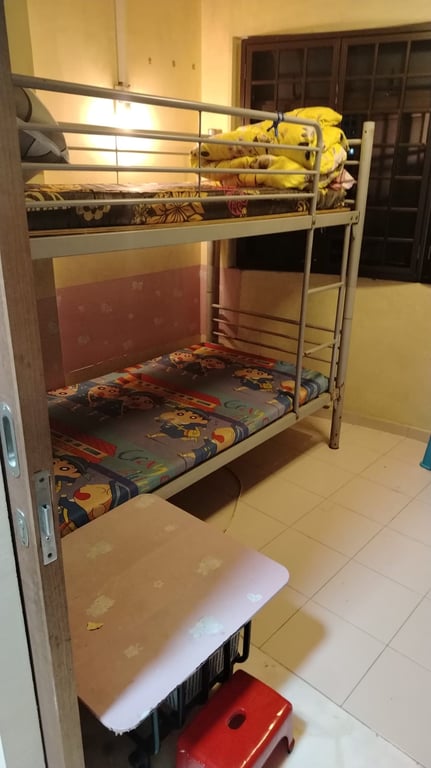 HDB Common Room for Rent in Woodlands · 10 Marsiling Drive · S$ 600/mo - Image 1 of 1