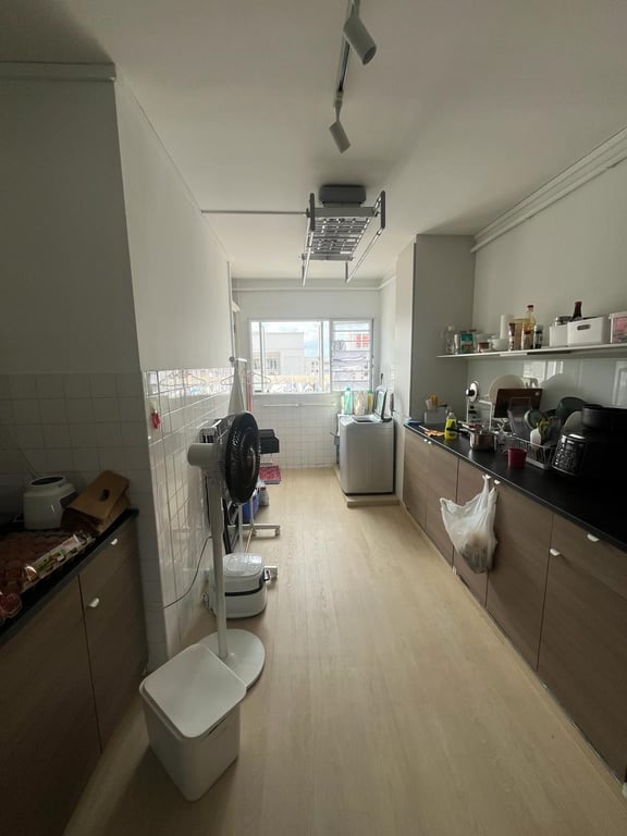 HDB Common Room for Rent in Bukit Batok · 417 Bukit Batok West Avenue 4, 650417 · S$ 1,300/mo - Image 3 of 3