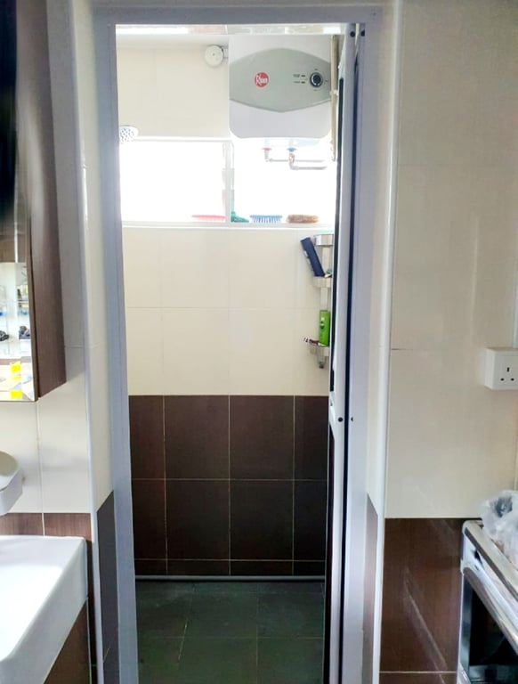 HDB Common Room for Rent at 185 Boon Lay Avenue, Jurong West - Image 6 of 7