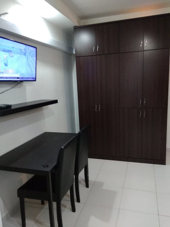 HDB Master Room for Rent in Hougang · 416 Hougang Avenue 10, 530416 · S$ 1,100/mo - Image 3 of 5
