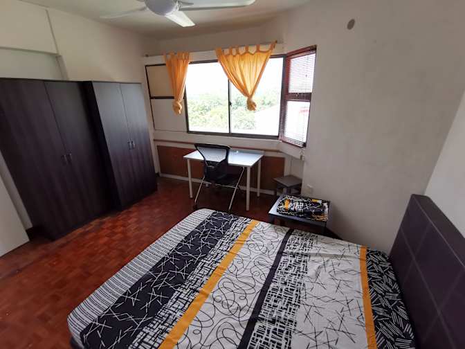 Condo Common Room for Rent in Jurong East · 124 Jurong East Street 13, 600124 · S$ 1,280/mo - Image 3 of 8
