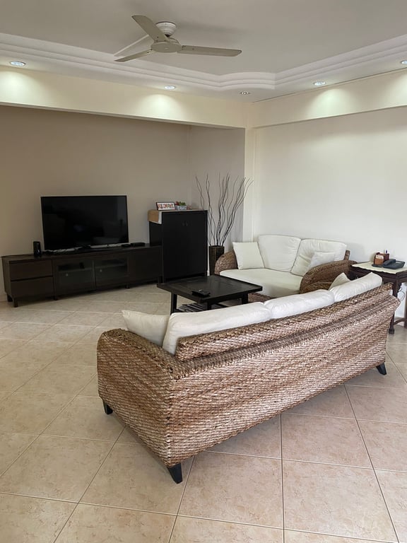 HDB Common Room for Rent in Tampines · 916 Tampines Street 91, 520916 · S$ 1,000/mo - Image 4 of 7