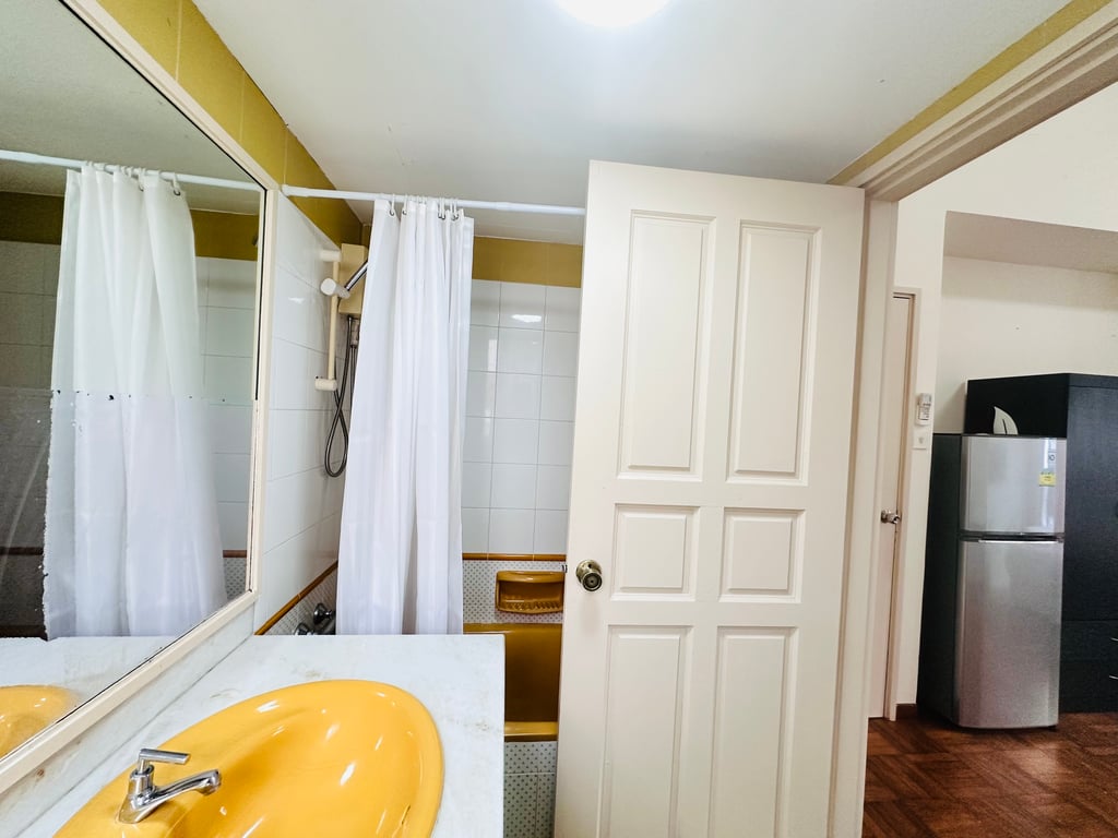 Landed Whole Unit for Rent in Bedok · Jalan Punai · S$ 1,900/mo - Image 6 of 10