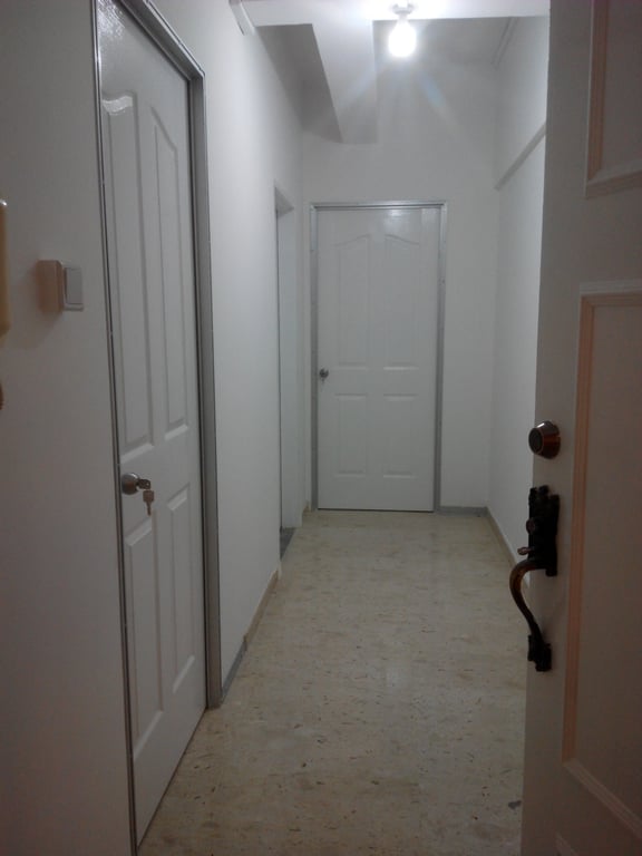 Condo Whole Unit for Rent in Geylang · 3 Lorong 37 Geylang, 387901 · S$ 2,500/mo - Image 4 of 6