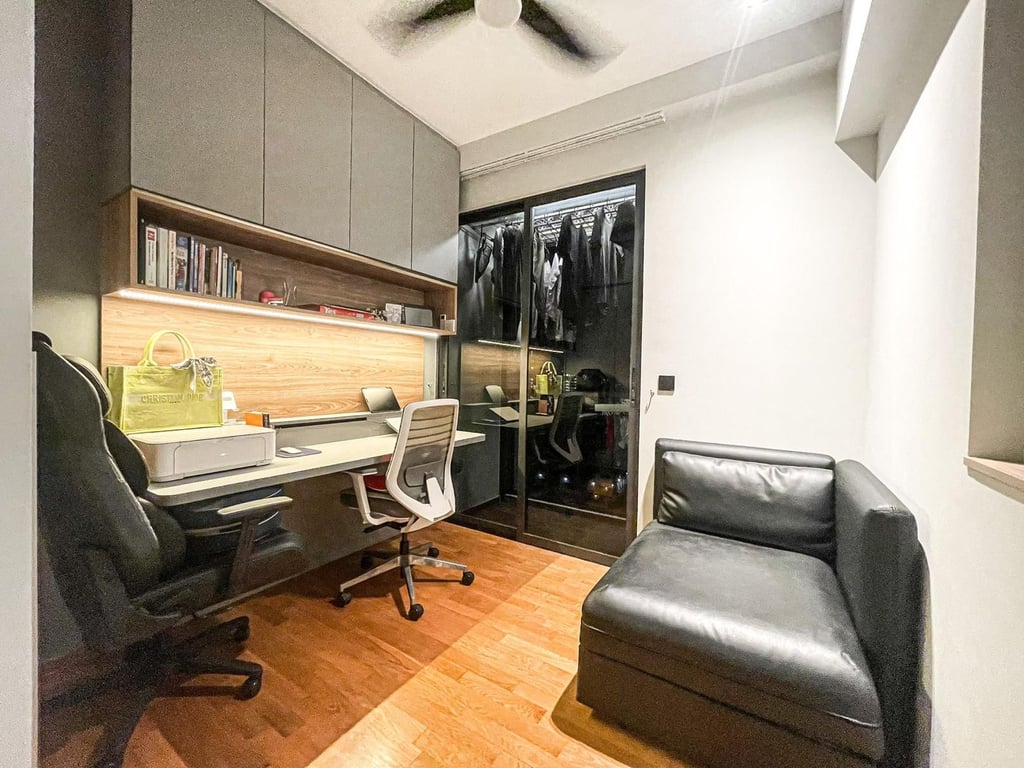 Condo Whole Unit for Rent in Serangoon · 235 Upper Paya Lebar Road, 533868 · S$ 4,300/mo - Image 7 of 10
