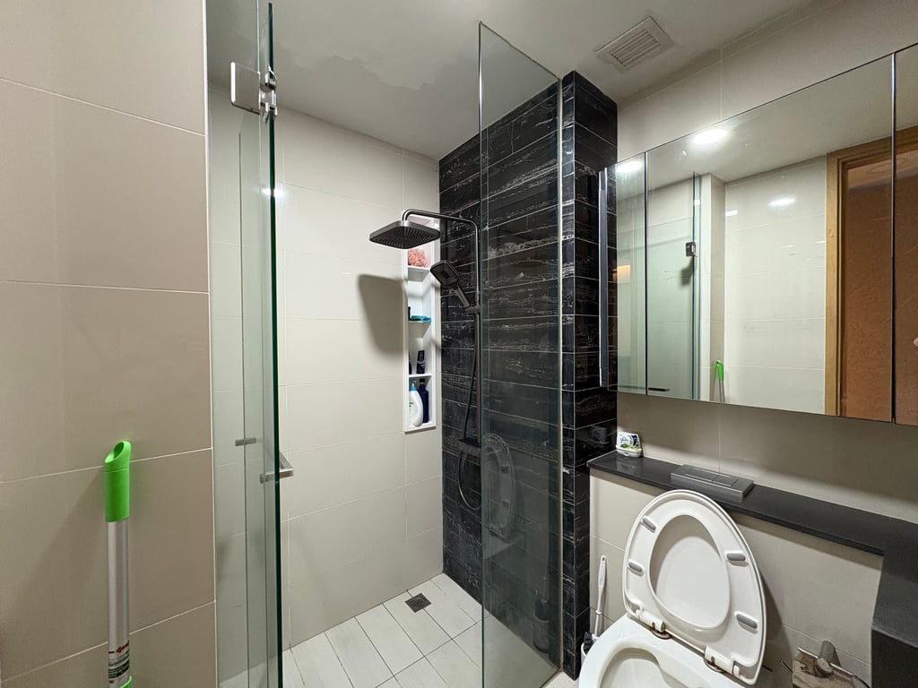 Condo Whole Unit for Rent in Pasir Ris · 77 Flora Drive, 506884 · S$ 2,800/mo - Image 3 of 10