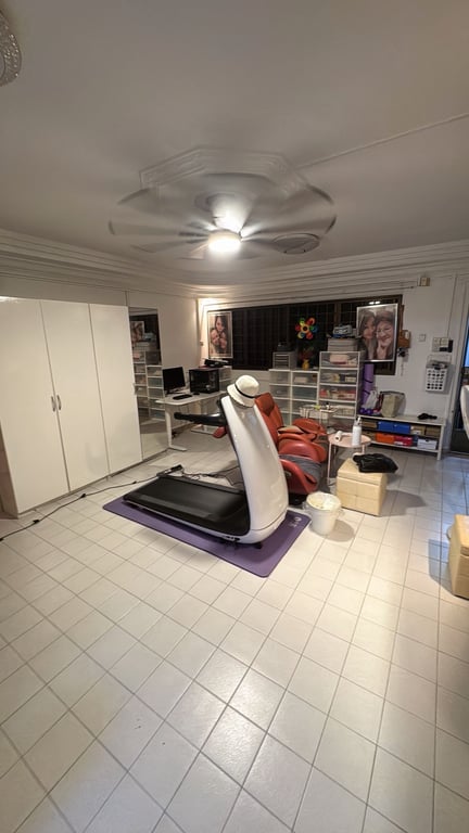 Tampines HDB Master Room for Rent – 212 Tampines Street 23 - Image 4 of 6