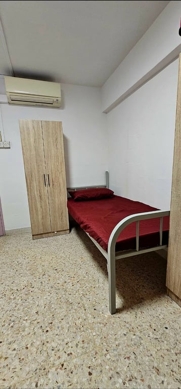 Ang Mo Kio HDB Common Room for Rent – 465 Ang Mo Kio Avenue 10 - Image 3 of 7