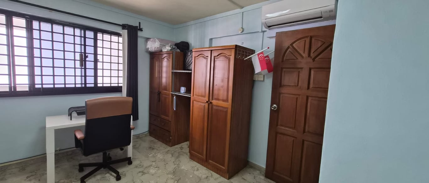 HDB Common Room for Rent in Jurong West · 548 Jurong West Street 42, 640548 · S$ 900/mo - Image 2 of 2