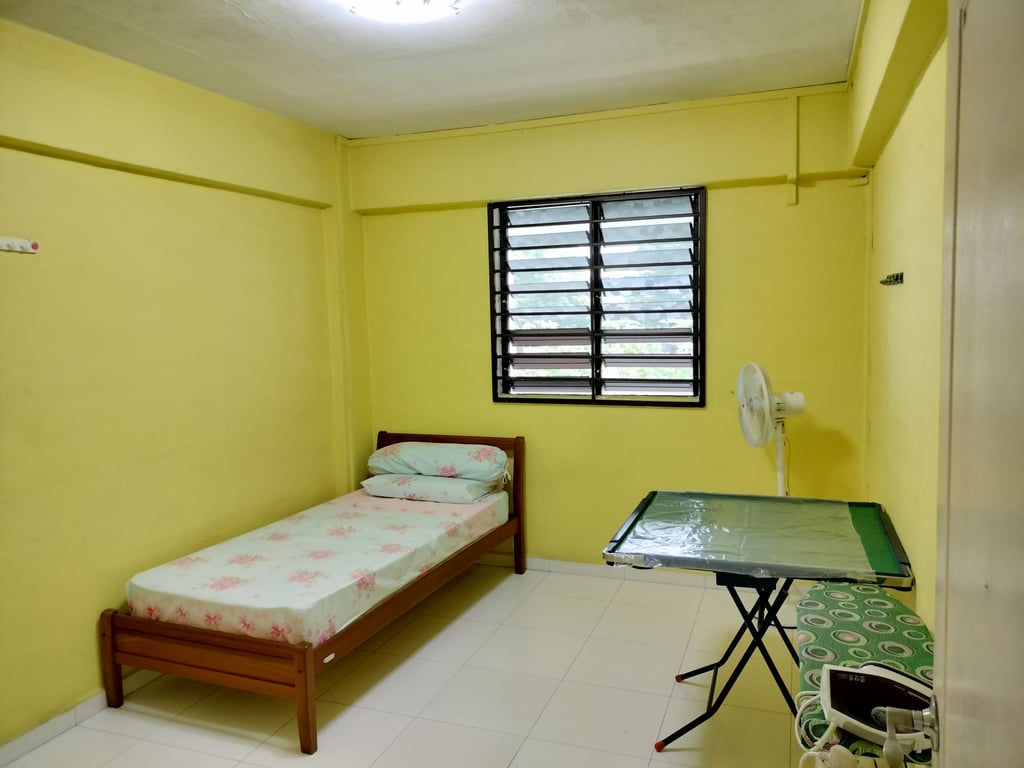 HDB Common Room for Rent in Bedok · 551 Bedok North Avenue 1 · S$ 750/mo - Image 1 of 1