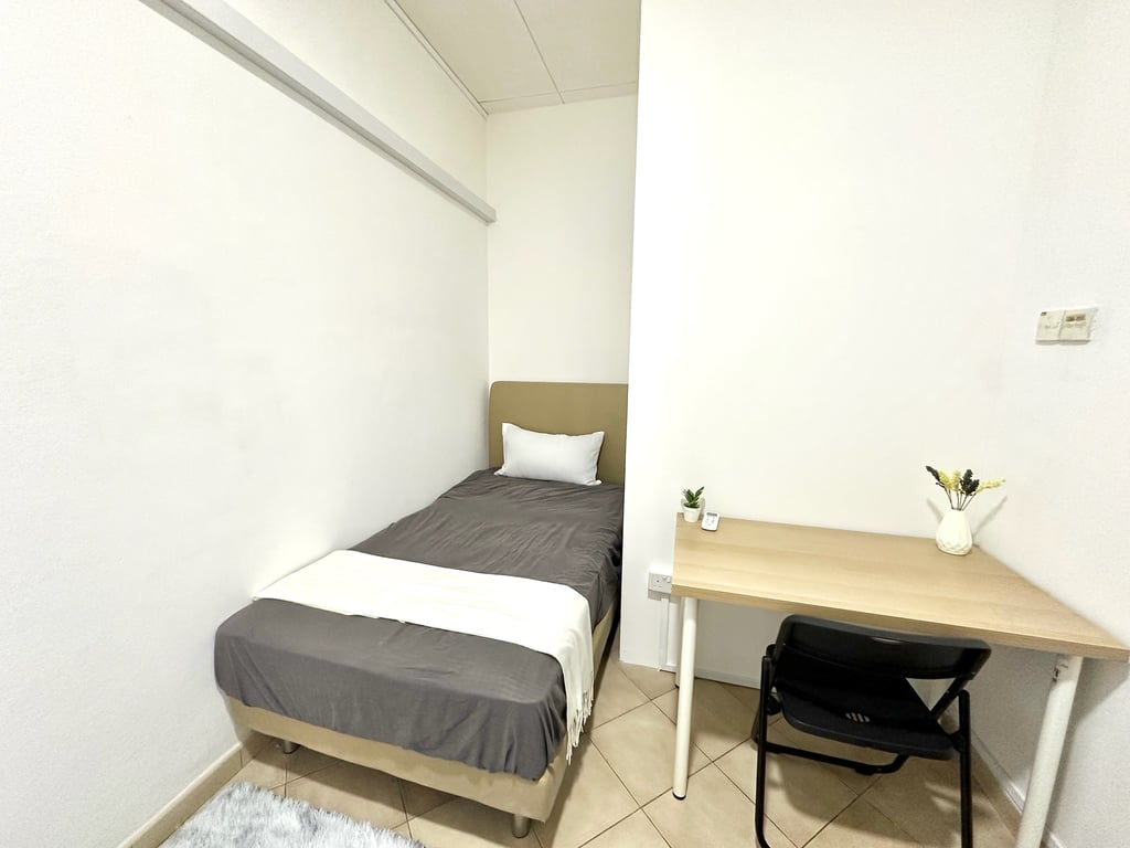 Condo Master Room for Rent in Hougang · 777 Upper Serangoon Road, 534645 · S$ 1,050/mo - Image 3 of 7