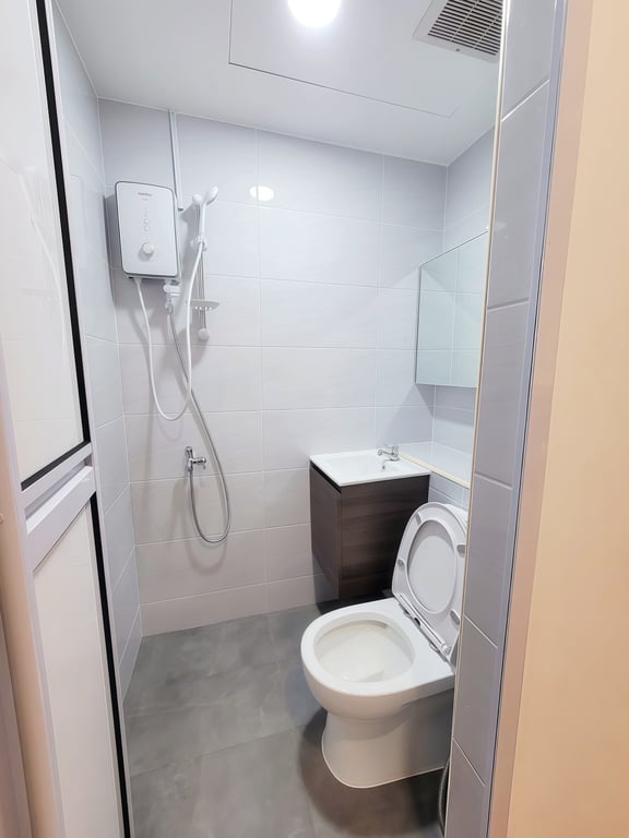Tampines Condo Common Room for Rent – 1 Simei Street 4 - Image 7 of 7