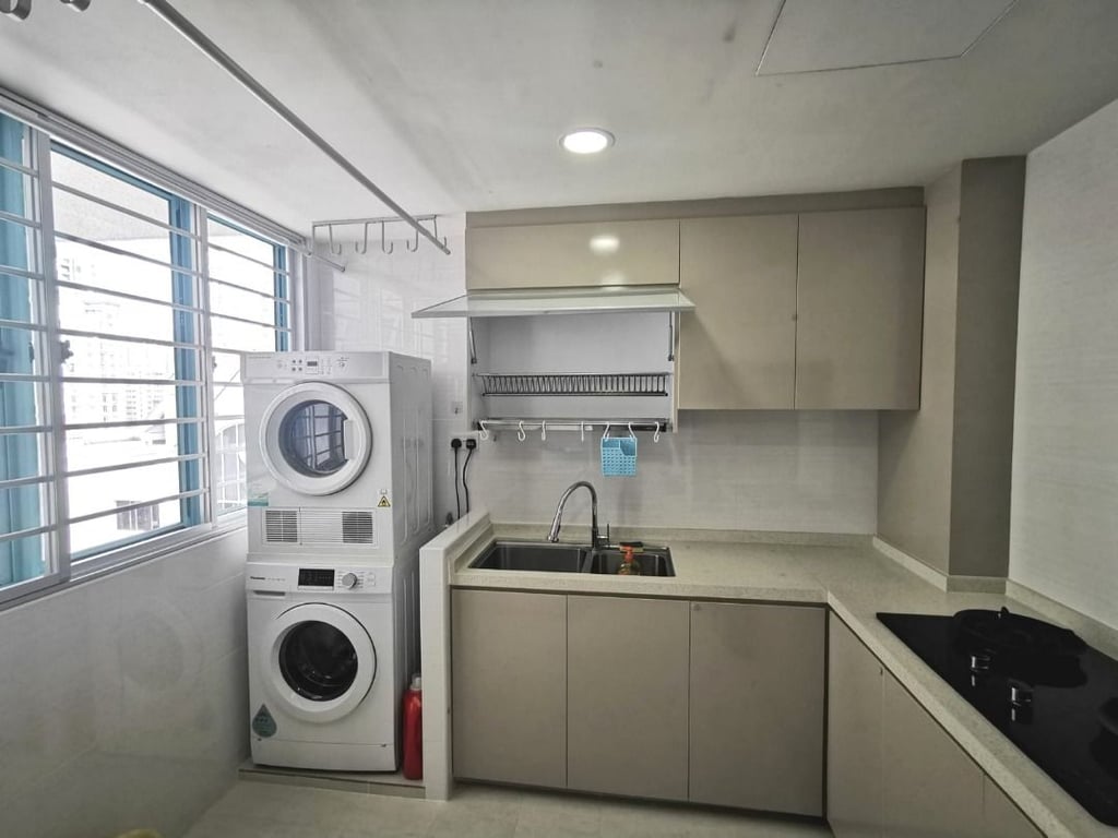 Condo Common Room for Rent in Novena · 4 Jalan Ampas, 329505 · S$ 1,980/mo - Image 9 of 11
